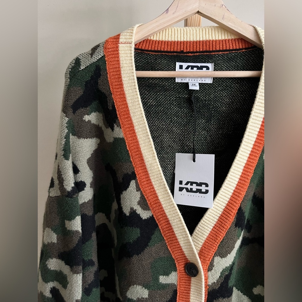 KBB by KAHLANA Women's 'The Slouchy Cardigan' - Olive Camo - Picture 6 of 9